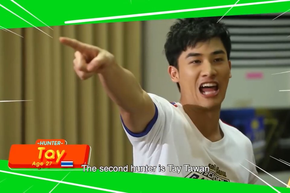 The first pic of  @Tawan_V from เตร็ดเตร่festกับเตตะวัน will always be iconic  So here he's being introduced as the second hunter of Find the Wasabi in Nagoya  #Tawan_V 