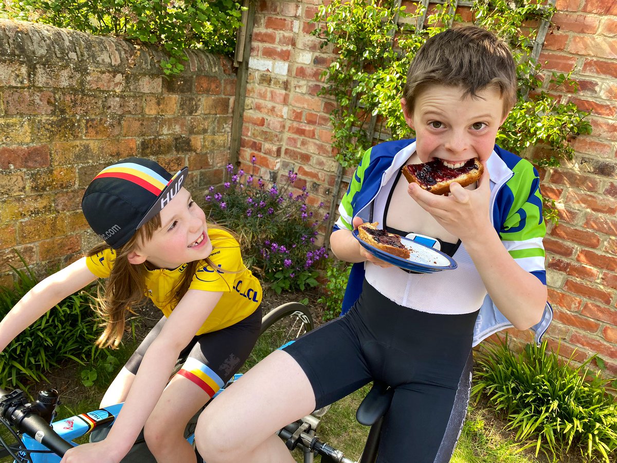thomas_ivor's tweet photo. Refreshments and an update! Pace suffered a fraction during a busy spell including an interview with our friends @BBCNorthampton but nothing to write home about. Not least because we’re at home. Panettone served; flapjack to come! @Worldin1Day #ATW1D #GoHomeGoBig https://t.co/G9507TydkK