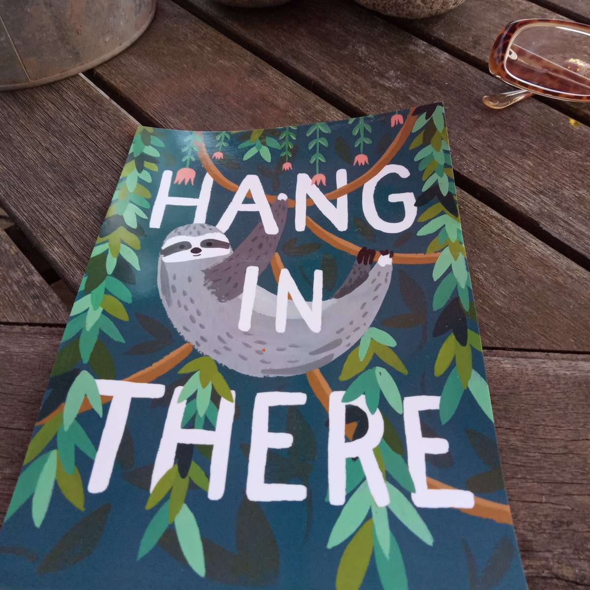 ClareTBrown's tweet photo. Received this lovely card yesterday. I thought the message was worth sharing with you.

#HangInThere
#ItsNotForever https://t.co/XNH0fMbVOz