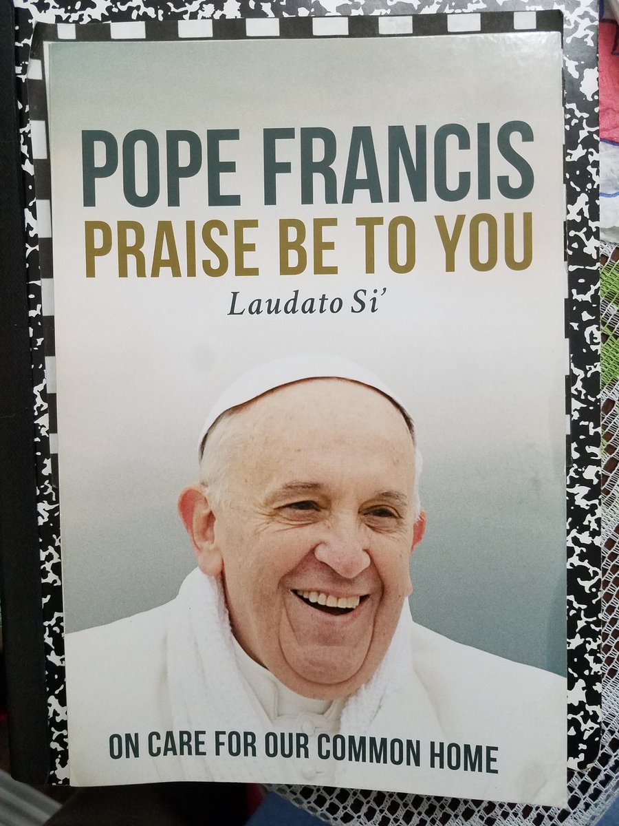 StovallMS_AISD's tweet image. Mr. Vazquez, Spanish teacher at Stovall Middle is reading this book!  Thank you for sharing!  @aldinelibraries @StovallMS_LMC @wright_elsa #AISDNationalLibraryWeek #AldineAtHome #stovallsuccess