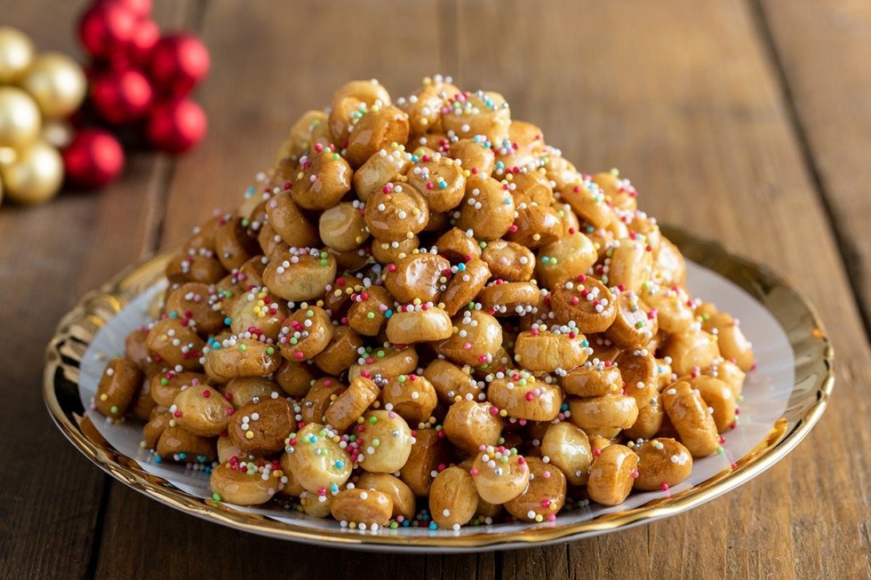 Jaemin as struffoli - shiny and colorful- kinda chaotic- crunchy and tasty- kids and adults both love it- you'll always want more- super sweet like jaemin with his fans- my favourite Christmas comfort food - different textures perfectly balanced- makes you smile