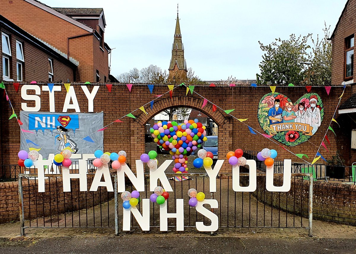 And so Thursday brings another belter from Cara Devenny in Mountforde Drive!! #ClapForTheNHS #ClapForCarers #doorstepsat8pm
#bestweestreet <a href="/barrabest/">Barra Best</a> <a href="/bbcnewsline/">BBC Newsline</a> <a href="/Tracey_utv/">Tracey Magee</a> <a href="/PaulClark_UTV/">Paul Clark</a> <a href="/modshortstrand/">Mairéad O'Donnell</a> @NiallSF <a href="/paddyraffcomedy/">Paddy Raff</a> <a href="/pmisteil/">Pilib Mistéil</a>