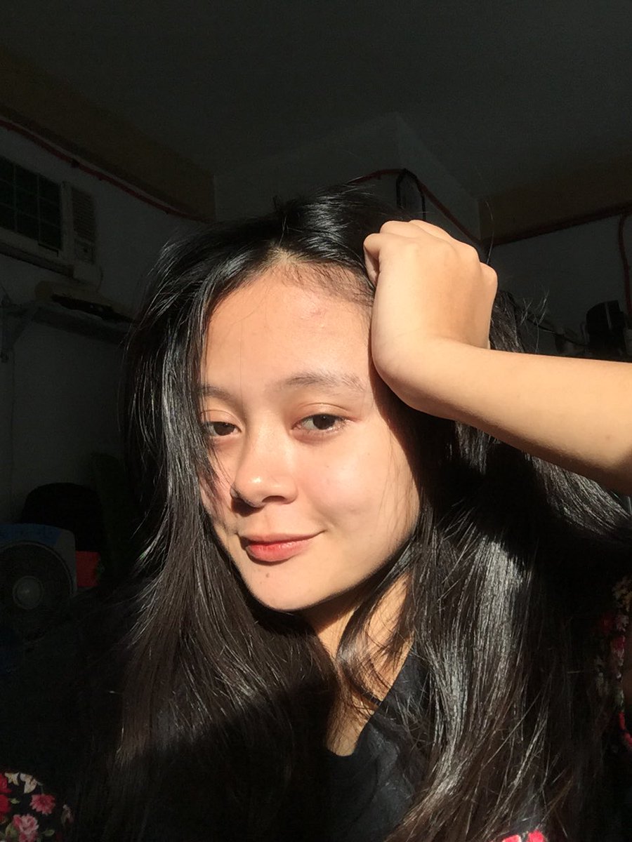 misschariceee's tweet photo. 😘 https://t.co/6UbV3SaHtf