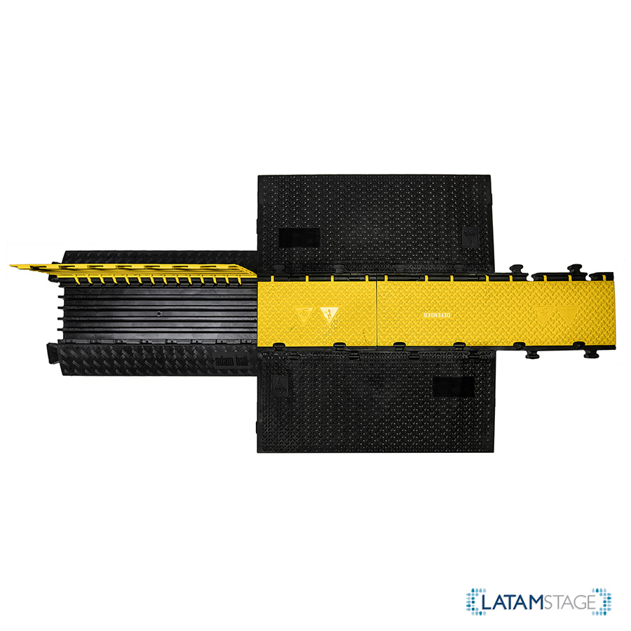 LatamStage's tweet photo. Defender presentó el sistema modular de pasacables MIDI 5 2D con total accesibilidad.

Lee el informe completo en https://t.co/9O2kUf2Nfx.

Encuentra este producto en @xprostore 
#Defender #AdamHall #ProtectYourWorld #EventTech #ExperienceEventtech #XproStore #LatamStageNews https://t.co/h5VBcYEoXu