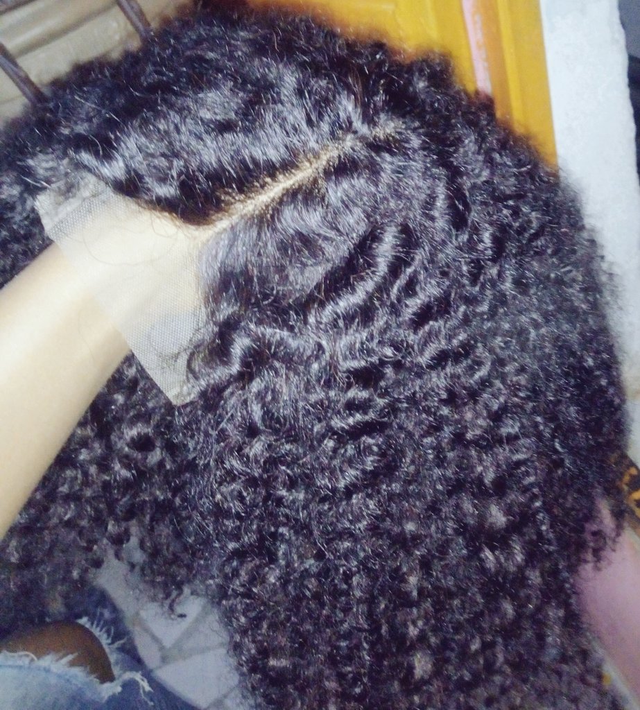 GoldenflowerBe1's tweet photo. Am just a DM away from you any type of wig you want 🤗🤗🤗🤗 https://t.co/aT8ATmbO1w