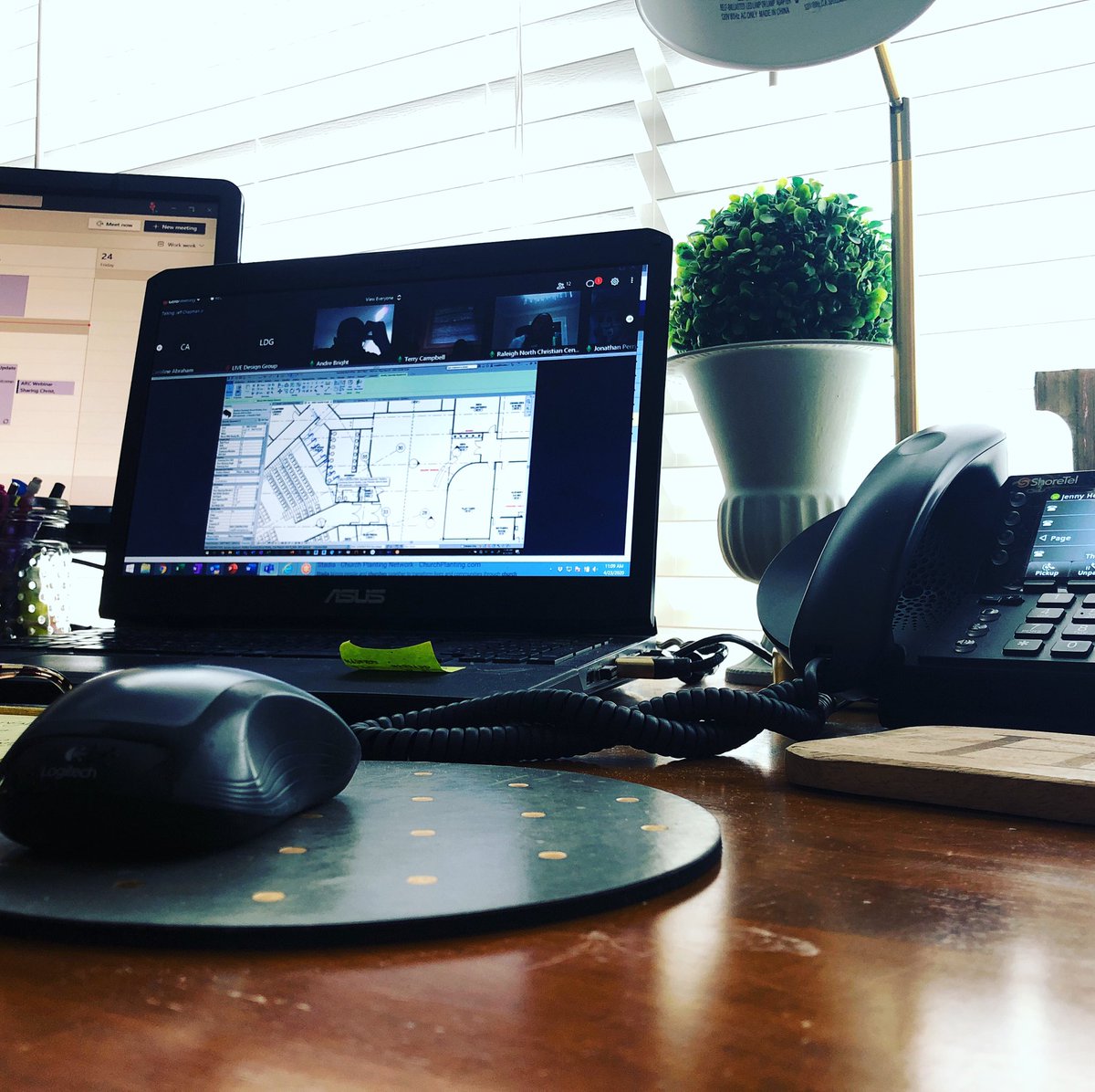 LIVEdesigngroup's tweet image. COVID can’t stop collaboration! Virtual LIVE session with clients in Raleigh, NC is off to a great start! #livedesignsession #weareopen #dontdoministryalone #bettertogether #gotomeeting #revit #churchdesign #worshipdesign