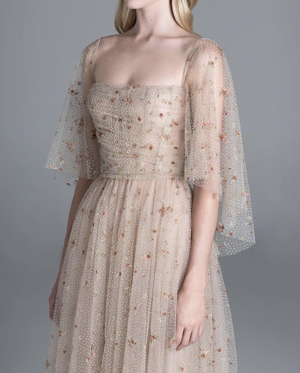 femmeduart's tweet photo. Paolo Sebastian https://t.co/9Dw0758UdD