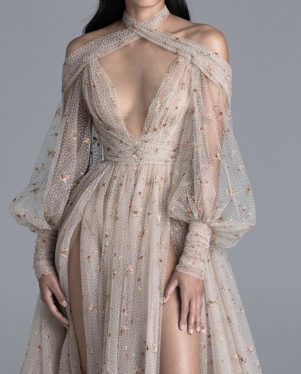 femmeduart's tweet photo. Paolo Sebastian https://t.co/9Dw0758UdD