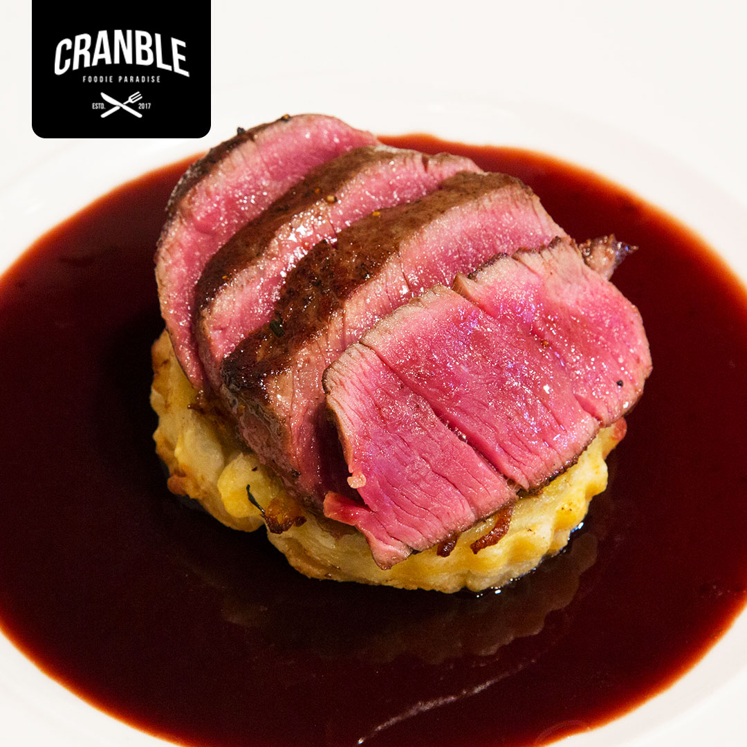cranble's tweet photo. Steak goals 😍

Head over to our website: https://t.co/irjNWKu0Lf for more Steak recipes!

#Steak #Recipe #Food https://t.co/prjvSST79G