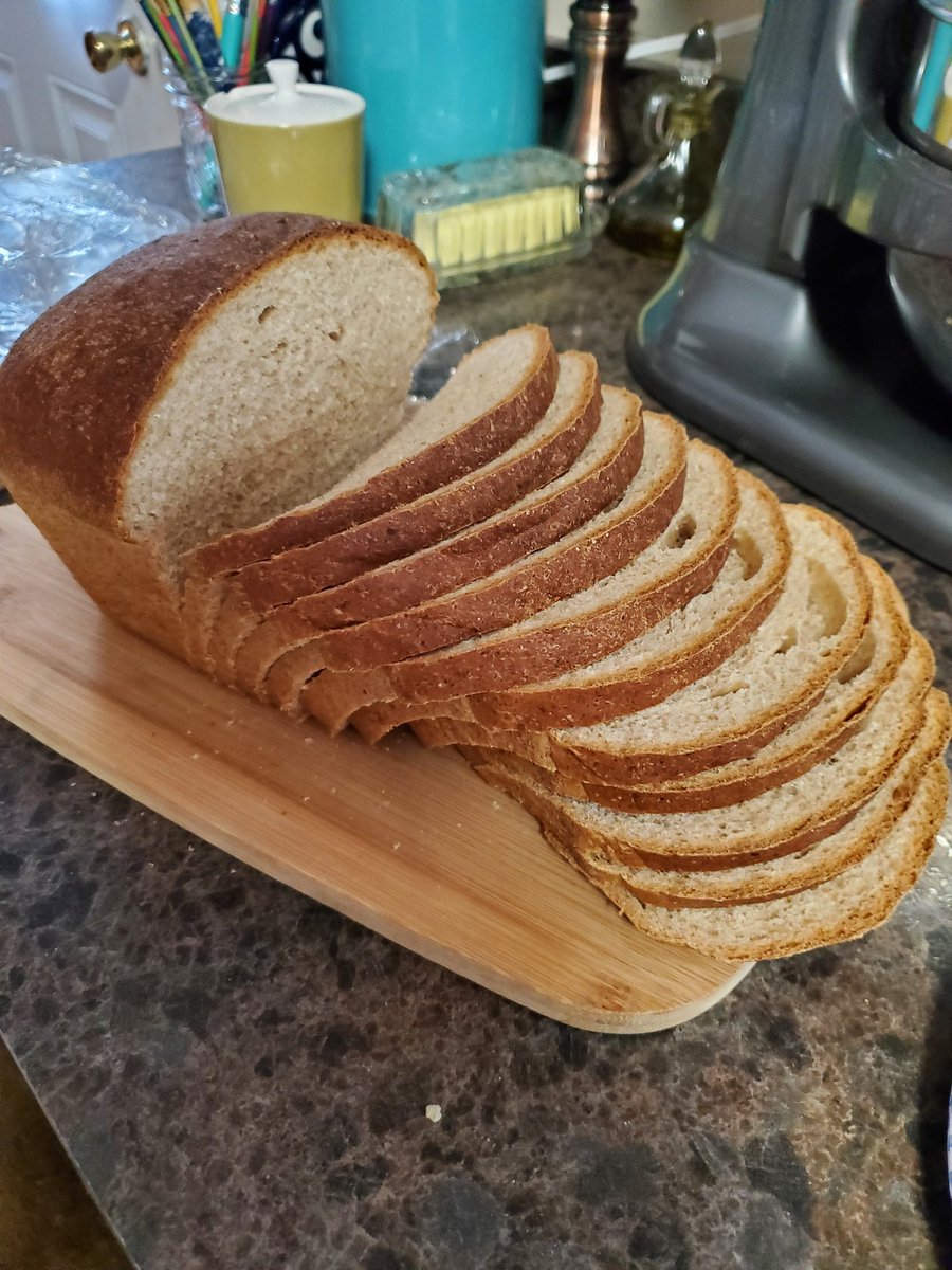 CraftWriteFlaut's tweet photo. Me: *makes 2 loaves sandwich bread* This is amazing, why do I even buy bread, this is the best!
Also me: *slices enough for the kids one lunch* Oh yeah, that's why.
#2loaves3days #cannotkeepup #yesiknowthereisahole #cookscountry https://t.co/CLMpfA7CI8