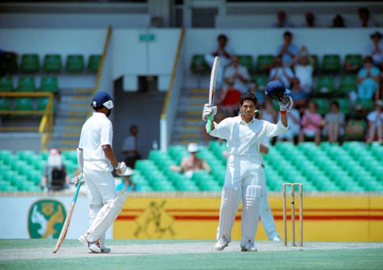 During the 1992 tour of Australia, he became the youngest batsman to score a century in Australia. In the third Test at the Sydney Cricket Ground, he scored an unbeaten 148 runs and followed it up with an innings of 114 runs in the final Test at Perth.  #HappyBirthdaySachin