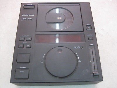 saulya_'s tweet photo. @wf_pritchard The first cdj I ever played on, on a pirate station in 2006. Only 14 years old at the time https://t.co/V0rS8WNVRO