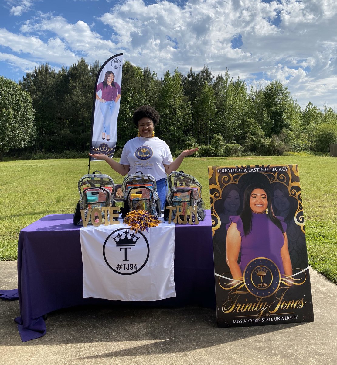 trin_j20's tweet photo. Impacting our future by giving them the necessary supplies they need to be successful! 3 backpacks filled with supplies will be given to students at Jefferson County Upper Elementary! #BravesCare #BraveImpactDay #CreatingALastingLegacy👑 #trinforthewin https://t.co/yGCsUMPLqc