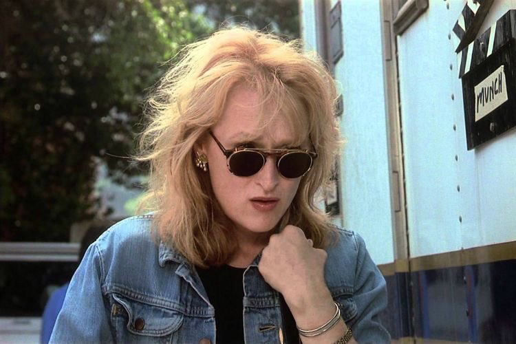 Meryl Streep characters responding to "can you buy me pads" text: a thread