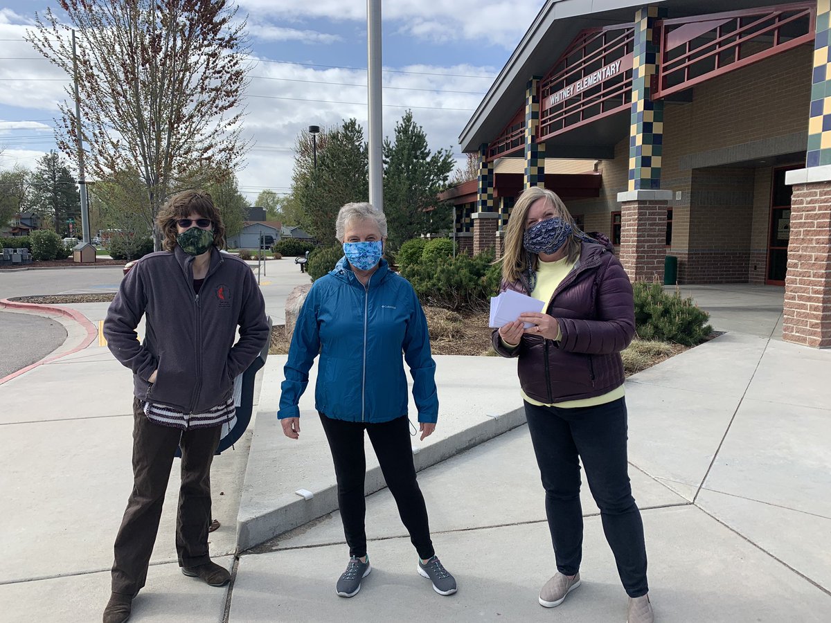 WhitneyElemBSD's tweet photo. Thank you United Methodists Church for your generous donation of twenty $50 Walmart gift cards for families in need. #whitneykind @SchoolsBoise https://t.co/5JPs7qTTxx