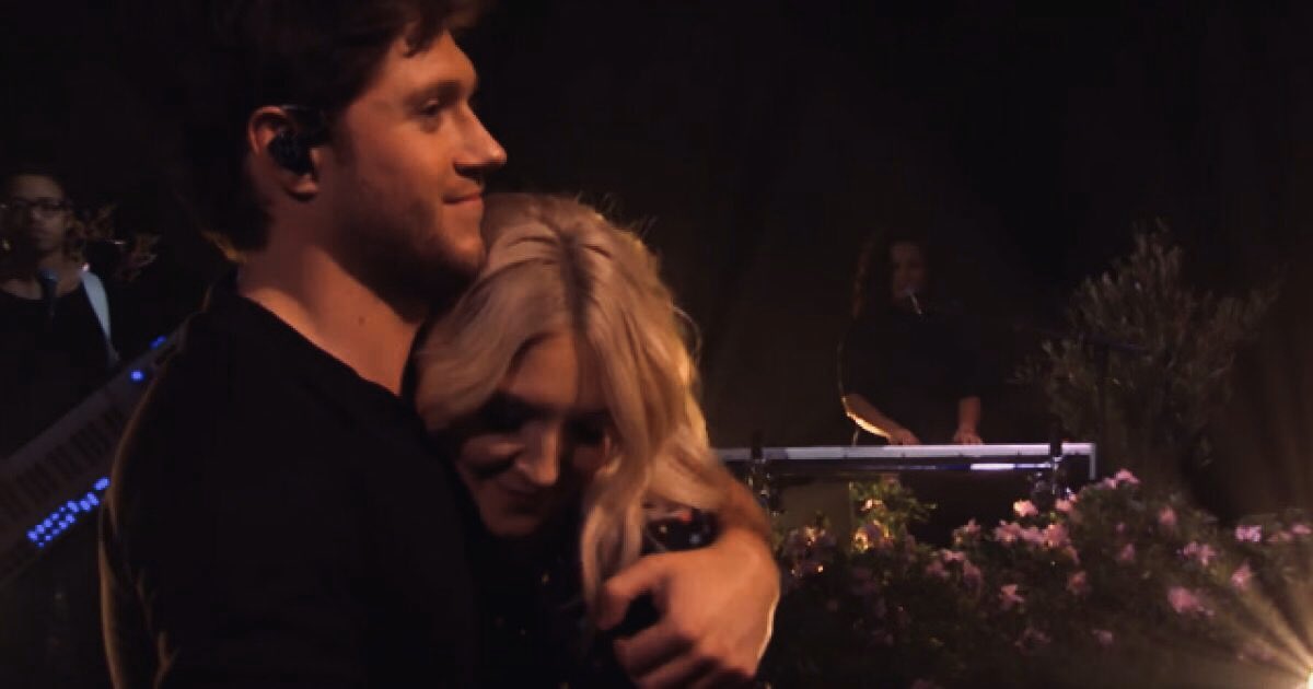 niall horan and  @juliamichaels as kristoff and anna (frozen)