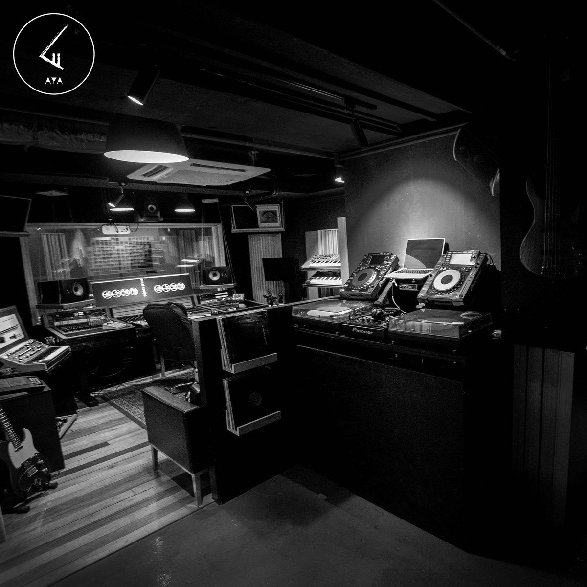 Another view of our engineer room, you can see the DJ deck as well.
#ayastudios #recordingstudio #recordingstudios #recordingstudiolife #professionalrecordingstudio #recordingstudiodesign #spinrecordingstudio #musicrecordingstudio #soundrecordingstudio #djproducer #djdeck