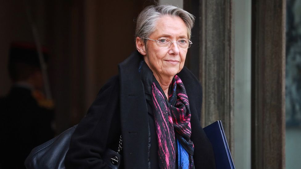 Jean_LucFUGIT's tweet image. Certains voulaient différer les objectifs de la Transition Écologique Énergétique! Je félicite @Elisabeth_Borne et le @gouvernementFR de garder le cap en publiant ce jeudi la Stratégie Nationale Bas Carbone #SNBC qui fixe les baisses d’émissions de #CO2 dans différents secteurs!!