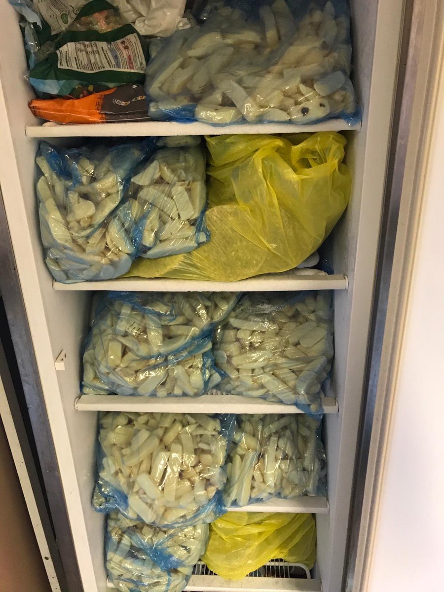 LeedsDads's tweet photo. Leeds Dads has 40x parcels of free fresh food courtesy  @trjfp delivered TOMORROW/FRIDAY. 

If you are in real need please apply here ASAP:

https://t.co/Dd2Q0xPhSl 

Otherwise contact Leeds Council Coronavirus Freephone Helpline on 
0113 378 1877 or
 https://t.co/zLZP0PGpDv https://t.co/oWLj9AEyuP