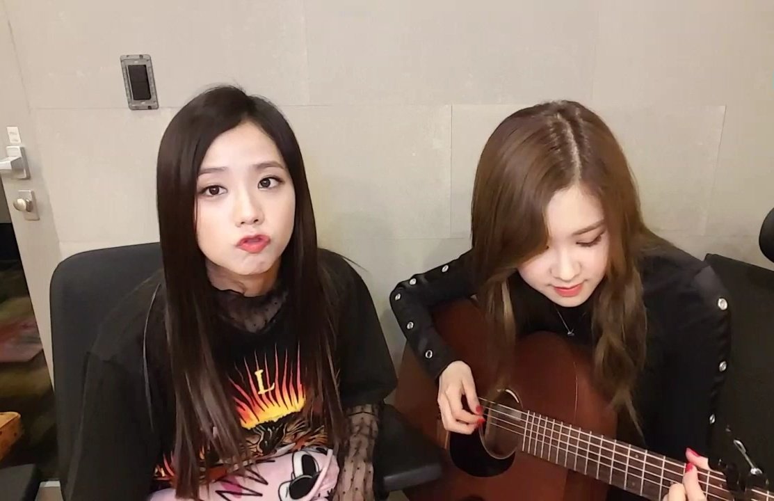 a thread of my favourite moments on this chaesoo vlive 