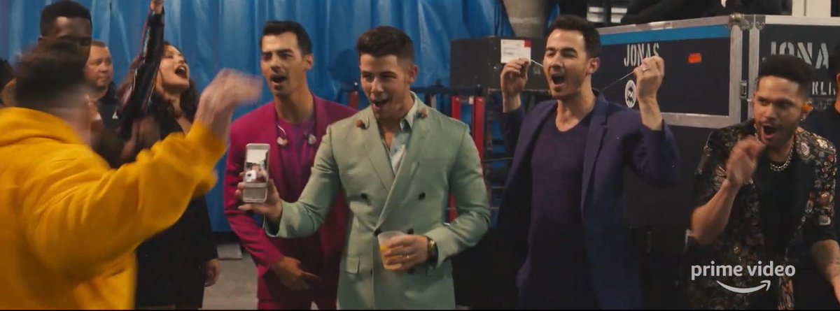 jbrosnews's tweet image. Happiness Continues 💜