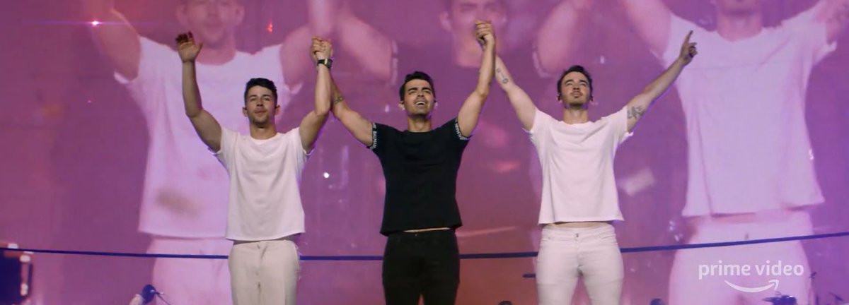 jbrosnews's tweet image. Happiness Continues 💜