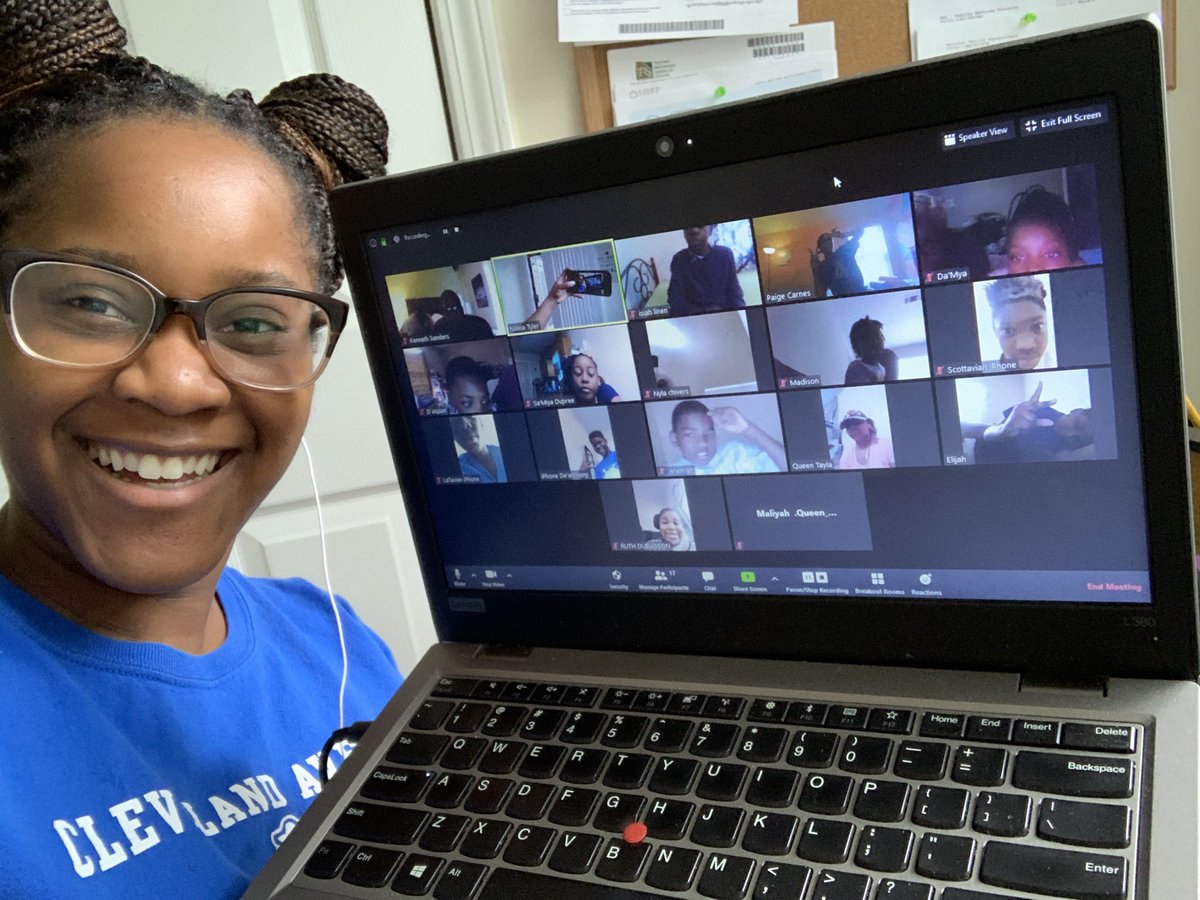 MsTylerTeaches's tweet photo. We’re wearing our blue for #AutismAwarenessMonth and used our breakout rooms in @zoom_us today! Great end to a strong week of virtual learning of similes/metaphors. @APSClevelandAve https://t.co/h8IvHu6vfY