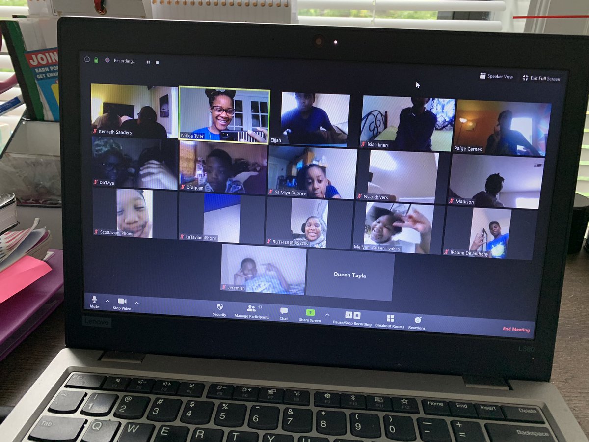 MsTylerTeaches's tweet photo. We’re wearing our blue for #AutismAwarenessMonth and used our breakout rooms in @zoom_us today! Great end to a strong week of virtual learning of similes/metaphors. @APSClevelandAve https://t.co/h8IvHu6vfY