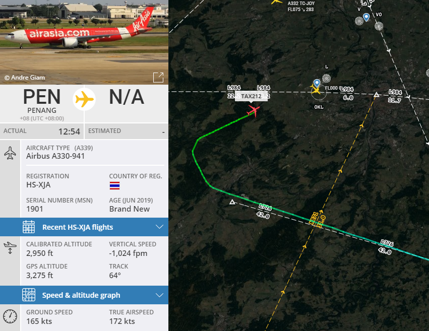 ThaiAviation's tweet photo. เที่ยวบินพิเศษ Thai AirAsiaX XJ212 แอร์บัส เอ330-900 ทะเบียน HS-XJA ถึง สนามบินปราก สาธารณรัฐเช็ก เรียบร้อย เมื่อเวลา 17.20 น. เวลาท้องถิ่น เส้นทาง ดอนเมือง-ปีนัง-ปราก ใช้เวลาบิน 12:26 และ 1:27 ชั่วโมง ตามลำดับ

#โควิดกับการบิน #ThaiAviation #AirbusA330 #ThaiAirAsiaX #A330neo https://t.co/QpDBlHh6BV