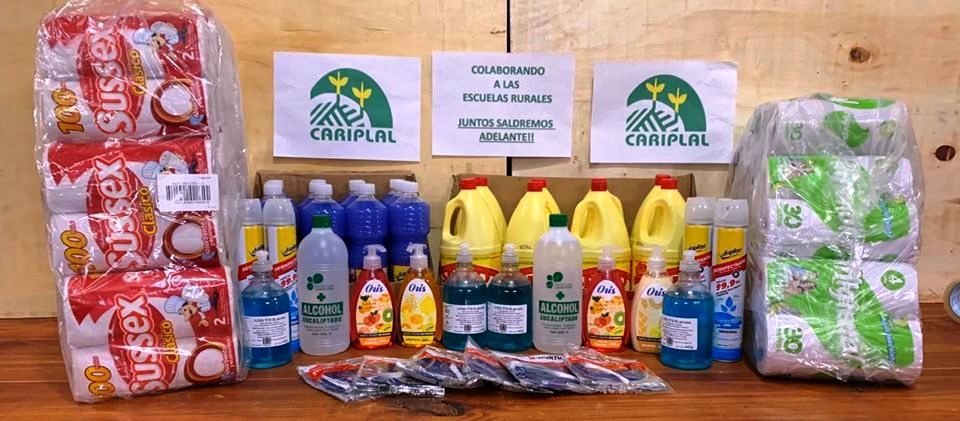 CAFUruguay's tweet photo. ¡Seguimos compartiendo la solidaridad de las coops agrarias! 💪🙂
Nuestra socia @cariplal donó canastas con productos de limpieza e higiene a 11 escuelas rurales de San José, a las que asisten 231 niños.
Podés leer la nota aquí: https://t.co/ulvR92Fw3u
#coopsagrariassolidarias https://t.co/EwXiZRHKn4