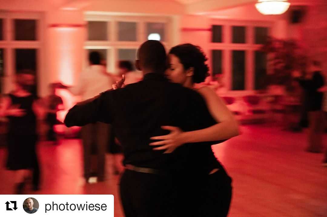 whenoneplusone's tweet image. #Repost @photowiese
・・・
Tango, Berlin, 2011
.
with teacher, author, dance therapist, and speaker @gabrielacondrea
________
Thank you so much, Andrew Wiese, for capturing this shot when I visited Berlin during my Europe Book &amp;amp; Tango Tour in 2011. 📚🎶🎼 @TangoNConnection
