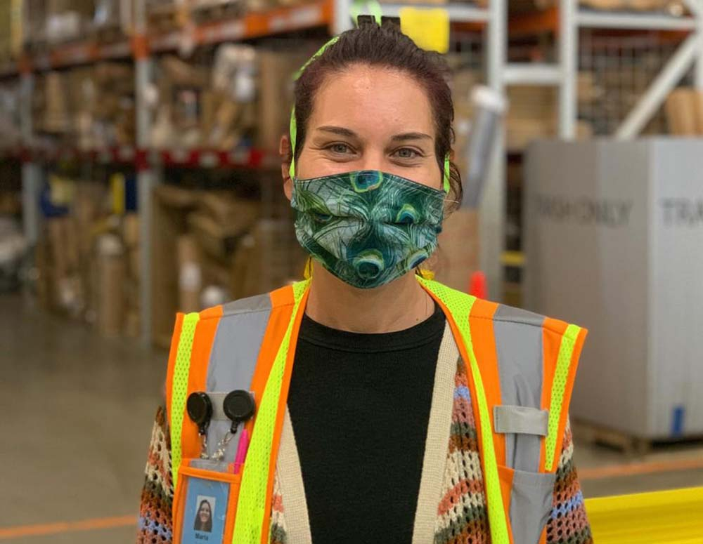 wherewomenwork's tweet photo. Meet some of the @amazonnews women making sure #Amazon boxes arrive with what people need https://t.co/hzgoNMvhjf #PrimeEmployerforWomen #WorkingatAmazon #AmazonJobs https://t.co/HAXJiJnbsR
