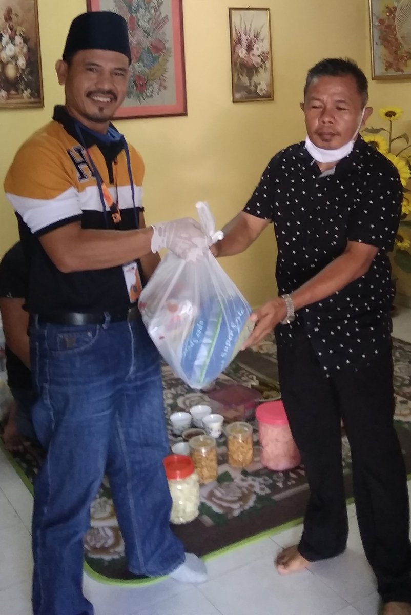 Partai HANURA Perwakilan LuarNegeri MALAYSIA-SINGAPURA TETAP PEDULI COVID19 <a href="/Oesman_Sapta/">Oesman Sapta</a> <a href="/G_paseksuardika/">GPS #DahGituAja</a> <a href="/dpp_hanura/">Official Partai Hanura</a> @COBLOSHANURA