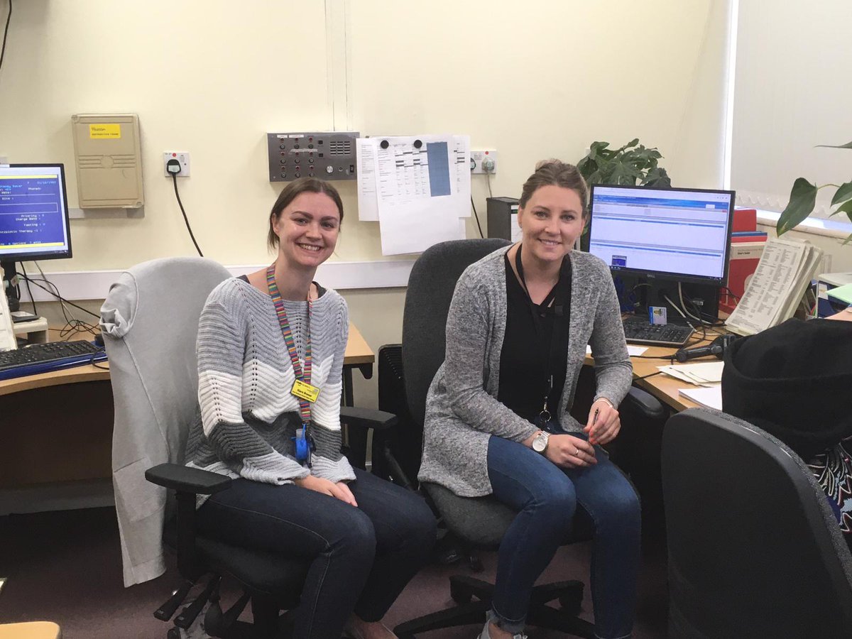 EKHUFTPathology's tweet photo. Such a fantastic Pathology and Care group team effort involved in #COVID19 testing @EKHUFT. Over 600 tests performed today! 👏🏻 👏🏻👏🏻#teamwork #ProtectTheNHS https://t.co/iuvQTC5kQ7