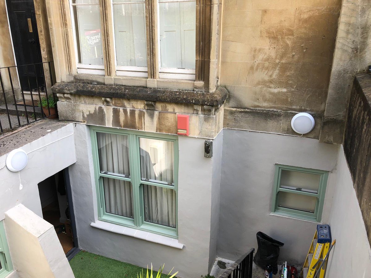 TABayliselecLtd's tweet photo. A small lighting job completed for @yourapartmentuk in Bristol, lighting was very much needed to the entrance of this basement apartment. #led #ledlights #ledlighting #Ansell #lightingcontrol #TABES #Bristol #servicedapartments #fireclips #NICEIC #approvedcontractor #18thedition https://t.co/cusQq7aDLs
