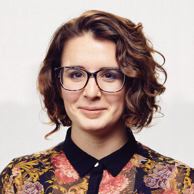 Kim Stachenfeld ( @neuro_kim) is a neuroscientist at DeepMind. Her research focuses on the neural mechanisms for learning relational structures in the service of efficient RL, and how to get machines to do something similar.  #BAICS2020  #ICLR2020
