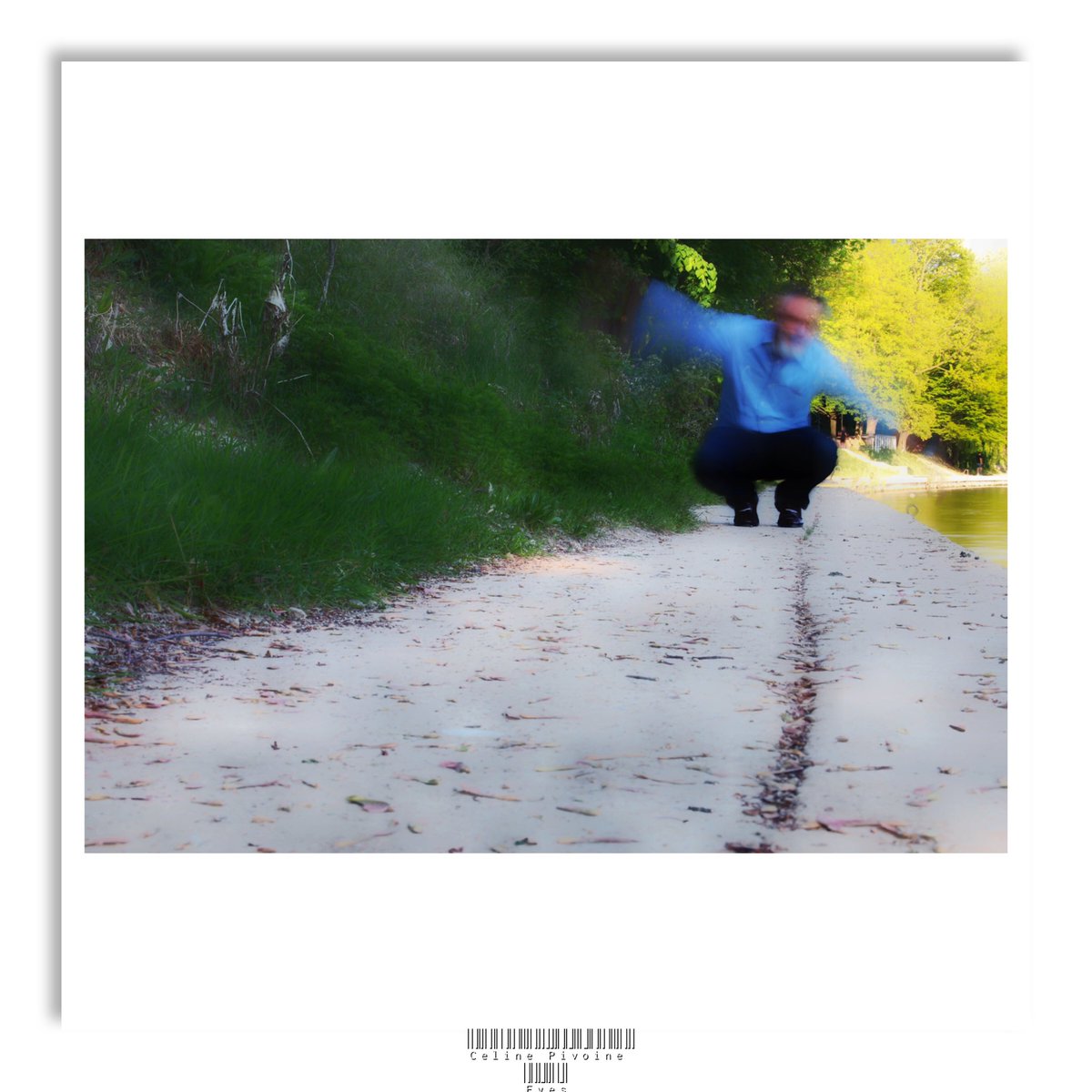 CelineEyes's tweet photo. Premier essai de pause longue en plein jour
.
.
.
#artistsupportpledge #etudiantip #artmajeur #photo #femmephotographe #confinement #covid19 #printemps2020 #day39 #confinementjour39 #pauselongue #Marne #eau #borddemarne #fleuve #reflet @artmajeur https://t.co/jjYOU6MAYo