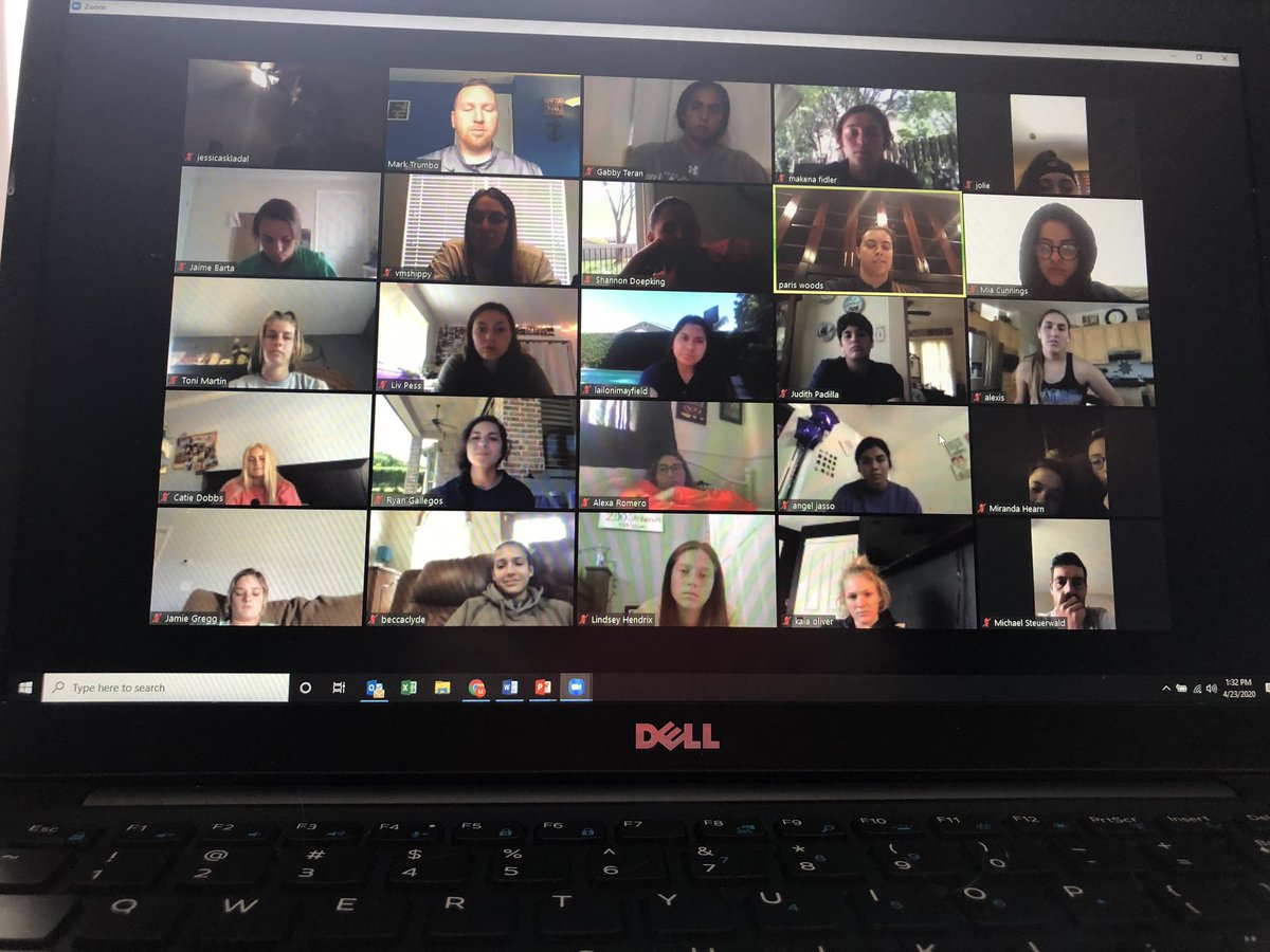 MarkHTrumbo's tweet photo. Obligatory #ZoomPic from our @CuseSB meeting today on Leadership at the Movies! Great dialogue and a commitment from our current and future SAs to own their influence!
#FTS #BBB https://t.co/OlfLjVs3g1