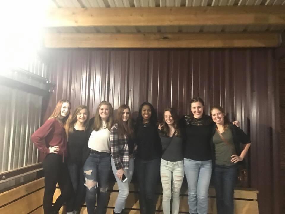 nooooooKT's tweet photo. Freshmen —> Seniors 
I am sad at how fast this went and also sad I couldn’t spend my last semester completely on campus. Really going to miss this place but blessed for all of the memories I made! #OHIOseniorweek20 @ohio_2020 @ohiou https://t.co/koP7X1I2u2