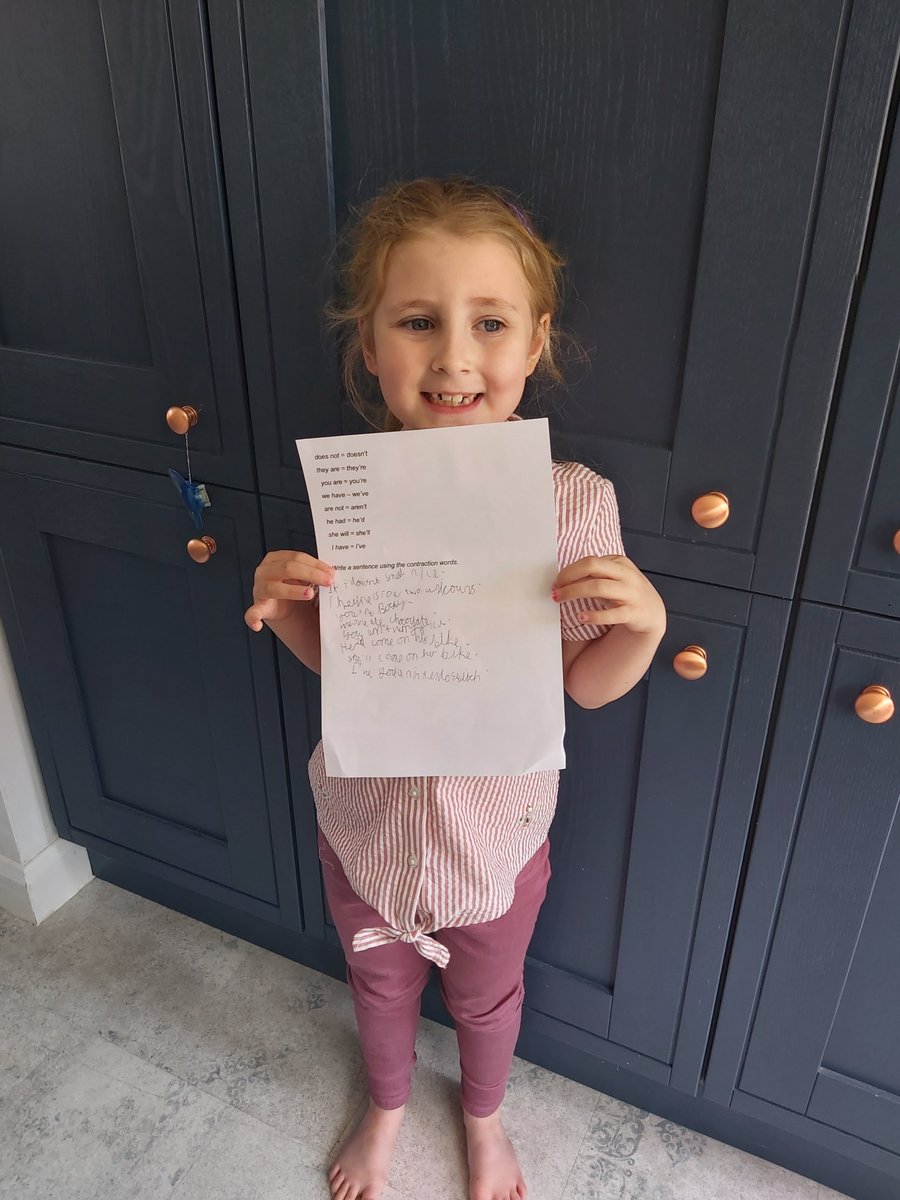 Lorna Jay Saunders tweet media