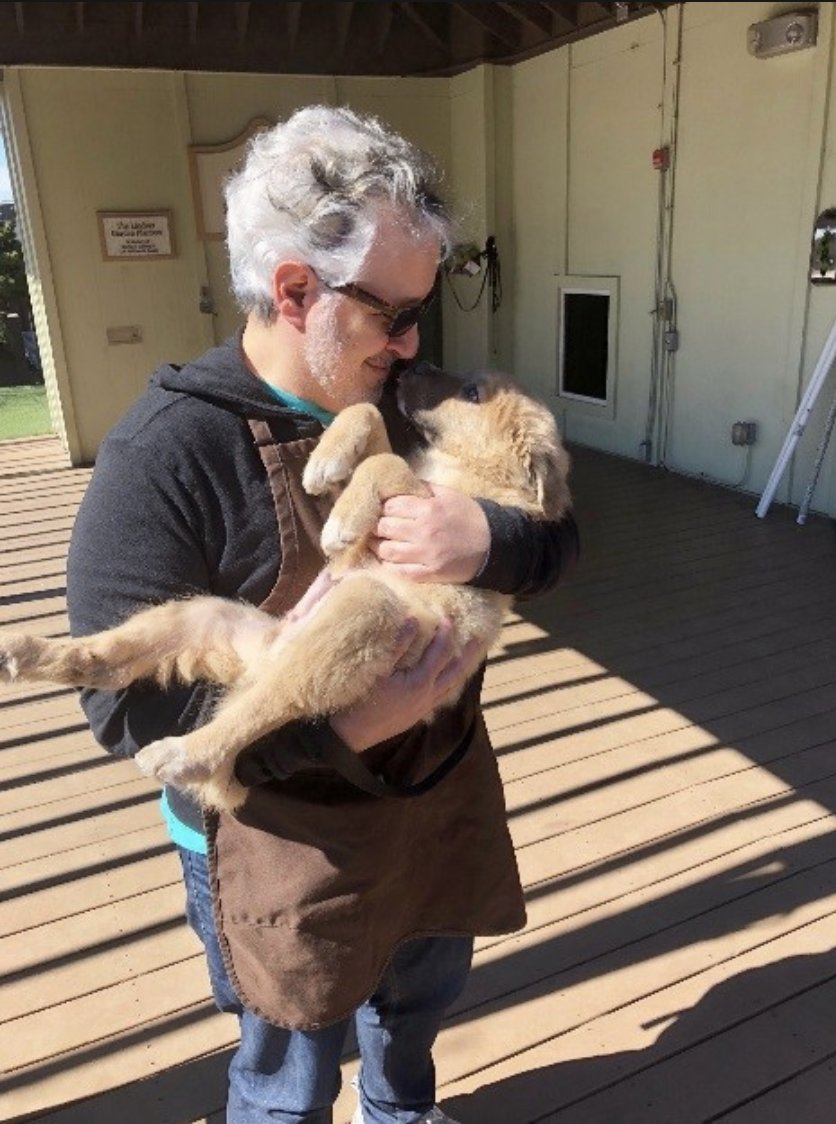 PAWSChicago's tweet image. At the Lincoln Park Adoption Center (LPAC), volunteers do it all. They process volunteer applications, create adoption counseling materials, help find homes for animals with our ComPETibility system, &amp;amp; so much more.
 
Thank you, LPAC volunteers!
#NationalVolunteerAppreciationWeek