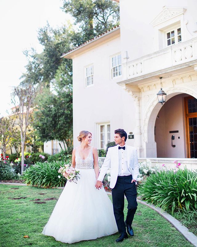 MaxwellHousePas's tweet photo. The beauty is that our future only gets better, because we’re together!
.
.
.
#themaxwellhouse #maxwellhousepasadena #weddingvenue #pasadenawedding #wedding #pasadena #pasadenaweddingvenue #socal #bride #socalbride #socalwedding #groom #socalgroom .
.
.

Photography: simplyadrip https://t.co/QOGi1tQqwJ