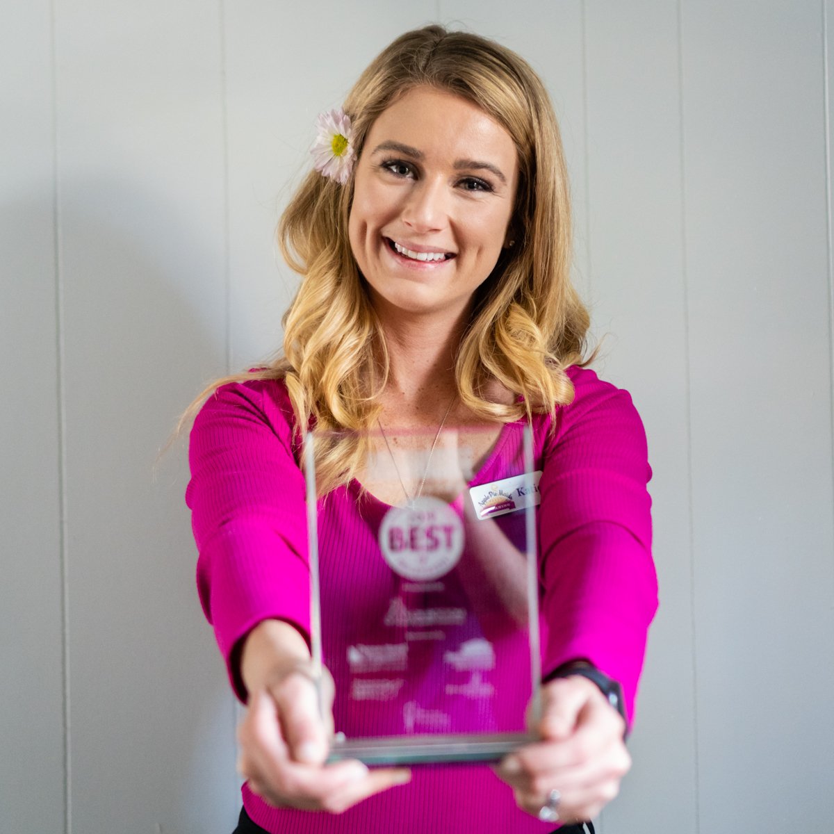 ApplePieMaids's tweet photo. When you hire us, you get both award winning service and the knowledge that you're supporting Tallahassee college students. How sweet is that? #tallahasseecleaningservice #ihearttally #applepiemaids #floridastateuniversity #fsu #studentjobs #hireacleaningservice https://t.co/HjEUv9rfNR