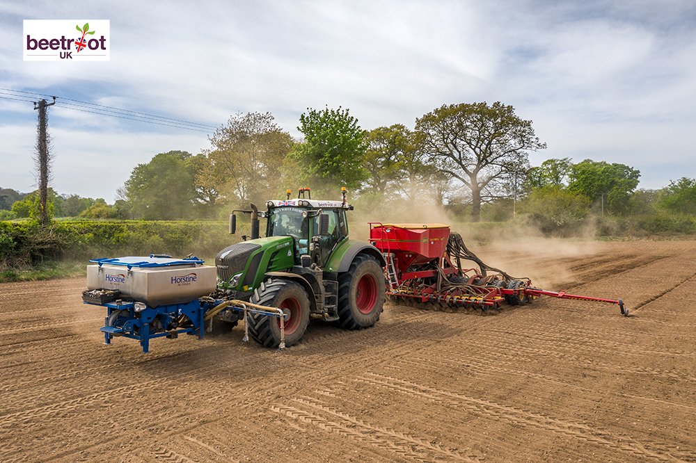 StanWhiteFarms's tweet photo. Here is our Oliver cracking on with drilling beetroot for our 2020 season. ππ #Beetroot #FENDT #BeetrootUK #Vaderstad #BritishFarming #HealthyProduce https://t.co/xC8H6Vbvkw
