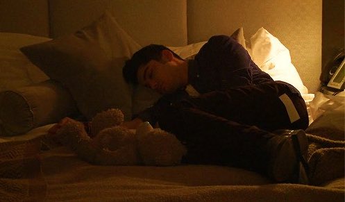 Zayn Malik Sleeping: A Very Adorable Thread