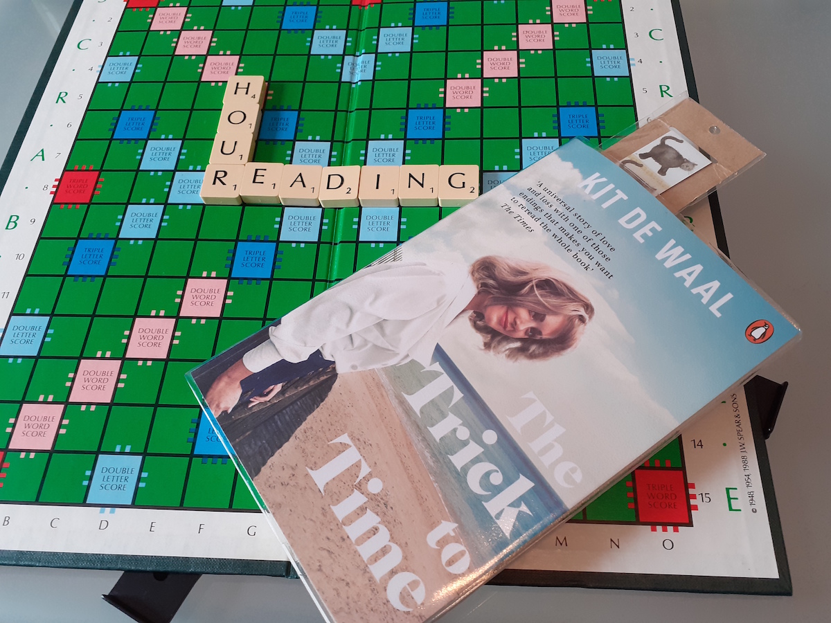 In between her games of Scrabble, Maureen from  #Carnegie Library is very much enjoying reading 'The Trick to Time' by  @KitdeWaal. She’s hoping for a happy ending. No spoilers please   #ReadingHour  #WorldBookNight