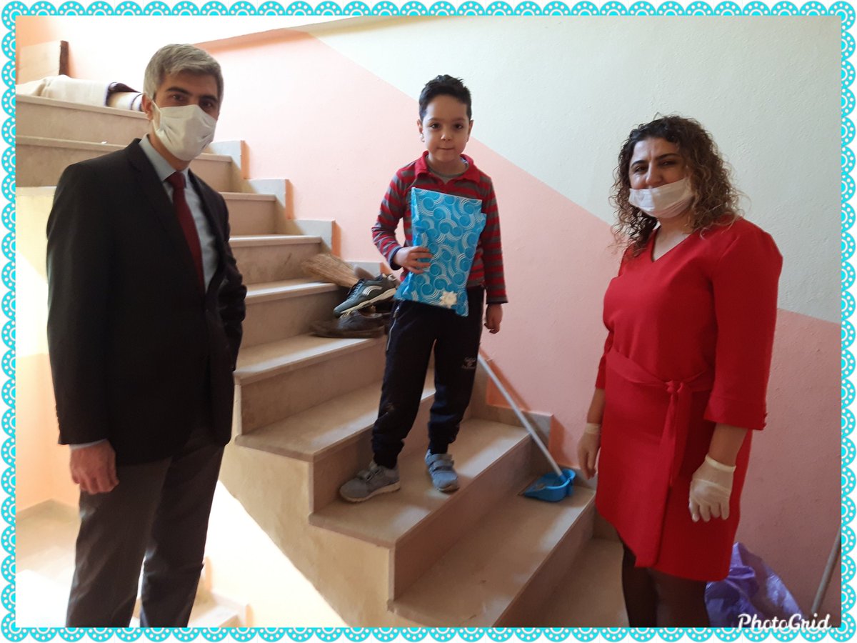 DÜNYADA ÇOCUKLARA ARMAĞAN EDİLEN TEK  BAYRAMDA  ONLARI HEDİYELERLE 1MUTLU ETTİK.
@Ayancik57_MEM 
<a href="/SinopMem/">Sinop İl Mem İşyeri Sağlık ve Güvenlik Birimi</a>