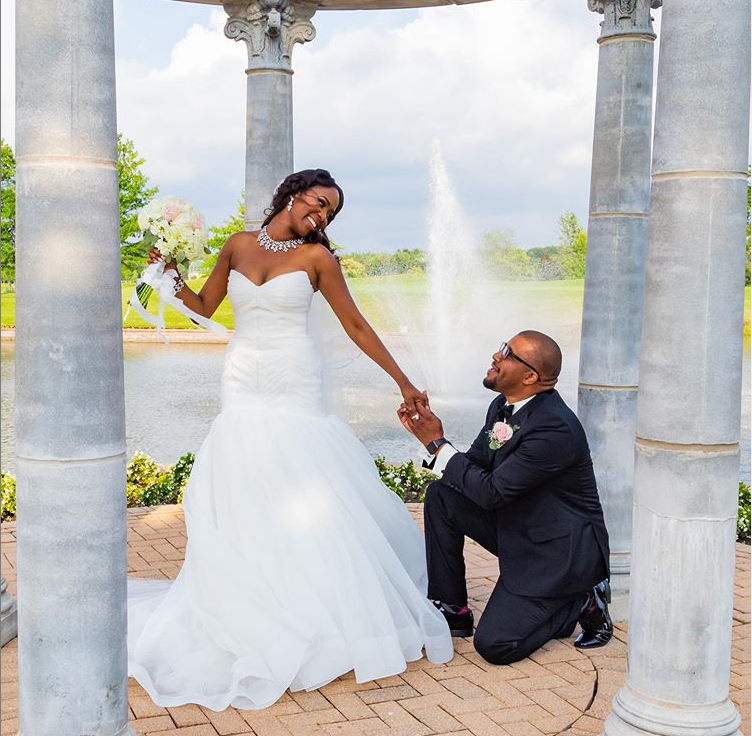 wedbug's tweet photo. Today was a fairytale 💕
#weddingbug #weddingbugstudios #weddingphotography #weddingphoto #weddingphotographer #weddingmoments #weddingday #happilyeverafter  #weddinginspiration #weddinginspo #mrandmrs #chicagowedding #chicagobride #fairytale #fairytalewedding #fairytaleweddings https://t.co/4cxPDLGrBu