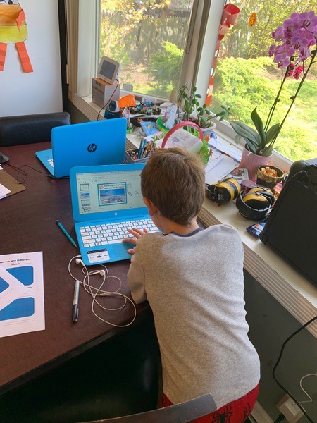 GrundyAve's tweet photo. Today’s #goodnewscalloftheday goes to Jacob’s dad! He’s been working so hard at #ChromeSchool and putting in great effort! #proudofyou 👍 #GrundyGreatness @Grundy4th https://t.co/5kwYMa9YM7