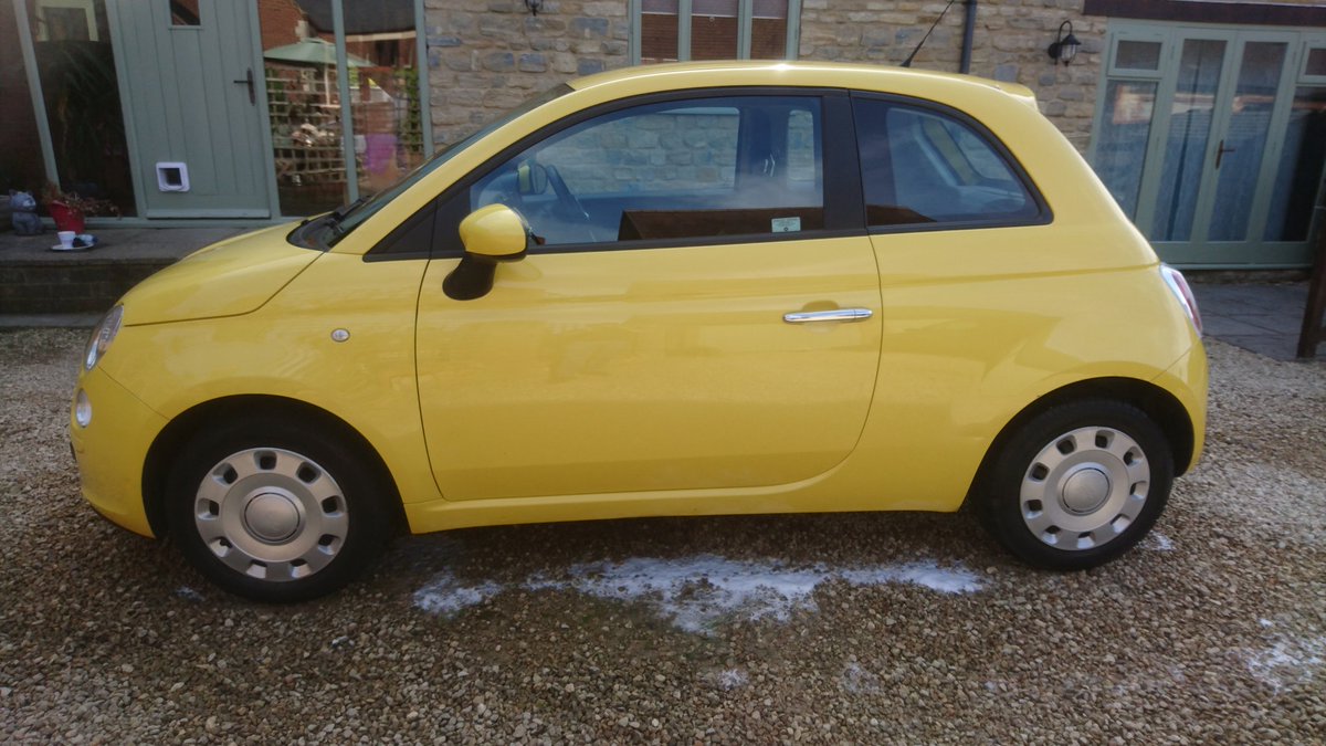 ValetingJBCAR's tweet image. Mini valet and sticker remove on Fait 500 
#stickerremoval 
Valeting@JBcar